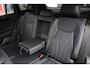 Volkswagen Tiguan 1.5 eHybrid R-Line Business 272PK / 200kW, Interieur pakket (Leder 'Varenna' bekleding, verwarmbare voorstoelen, verwarmbaar stuurwiel, verwarmbare ruitensproeiers), wegklapbare trekhaak, panoramadak, Assistance pakket plus (rondomzichtcamera (area view), file assistent), Design pakket (Matrix LED (IQ.Lights)), Comfort pakket plus (verwarmbare achterstoelen, verwarmbare voorruit), Black Style, adaptieve cruise control (acc), keyless start & entry, 20" 'Leeds' LMV, ErgoActive bestuurdersstoel met massage- en geheugenfunctie, elektrisch verstel-, verwarm- en inklapbare buitenspiegels (spiegel pakket), Apple Carplay / Android Auto, draadloos telefoon laden, navigatie, DAB+, dodehoekdetectie (side assist), elektrische achterklep, multifunctioneel lederen stuurwiel, grootlichtassistent etc.
