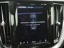 Volvo XC60 2.0 T8 Recharge AWD R-Design Dark | Panoramadak | Pilot Assist | Keyless | Camera | Memory | Carplay