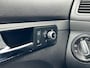 Volkswagen Touran 1.6-16V FSI|7 personen|Airco|Cruise|APK
