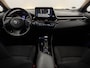 Toyota C-HR 1.8 Hybrid Style Clima, Camera, Navi, Keyless start, Cruise control, Stoelverwarming, Rijstrook correctie