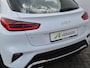Kia Xceed 1.6 GDi PHEV Plug-in DynamicLine Automaat / Allseason Banden / Navigatie via Apple Carplay of Android Auto / Stuur- en Stoelverwarming / Adaptief CC / Trekgewicht 1300 kg / Achteruitrijcamera /