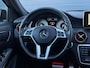 Mercedes-Benz A-klasse 180 Prestige | AMG | Panoramadak | Leder | Xenon | Navi | PDC v+a
