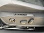 Volkswagen ID.4 Pro 77 kWh / memory stoelen/ trekhaak / Carplay