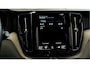 Volvo XC60 2.0 T6 AWD 250kW/340pk Aut8 Recharge Inscription BOWERS&WILKINS + HEAD UP + BLIS + PANORAMADAK + ADAPT.CRUISE + PILOT ASSIST + SPORTSTOELEN + CAMERA + ADAPTIVE LED + EL.TREKHAAK + STOEL-&STUURVERWARMING + BLIS + PARKSENSOREN V&A + 22" LM-VELGEN!!