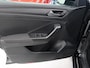 Volkswagen T-Roc 1.5 TSI Sport Triple Black Airco-ecc App connect Navigatie 19 inch Zwarte sportvelgen Apk nieuw Boekjes aanwezig Nette staat Stoelverwarming PDC ACC Adaptieve Cruise Control