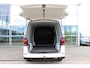 Volkswagen Transporter Highline | 150PK DSG | L2 | Trekhaak | PDC Achter | Cruise Control | Betonplex Laadvloer | | 2 zitplaatsen rechtsvoor | Achterklep | Achteruitrijcamera