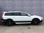 Volvo XC70 2.0 T5 FWD Summum | Bi-Xenon koplampen | Trekhaak | Schuif kantel dak | Standkachel | 18"Glossy black velgen | Lederen interieur | elektrisch verstelbare voorstoelen | verwarmbare voorstoelen |