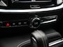 Volvo V60 T6 Recharge AWD R-Design Plug In Hybrid PHEV | Trekhaak af Fabriek |  Panodak | Lederen Sportstoelen Memory | Harman Kardon | Apple Carplay | Navigatie | Camera | L.M. 18" | DAB | Virtual |