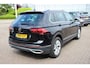 Volkswagen Tiguan 1.5 TSI Life Business Automaat | Navi | Stuur- en Stoelverwarming | Camera |