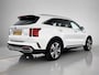 Kia Sorento 1.6 T-GDI Plug-in Hybrid 4WD ExecutiveLine 7p. Op afspraak beschikbaar, interesse in deze mooie auto? Neem vooraf contact op met Kia Breda!