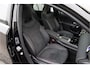 Mercedes-Benz A-klasse 250 e AMG Premium, Facelift, Pano, Camera, Widescreen, 2024 Hybrid