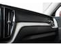 Volvo XC60 T8 Twin Engine AWD Inscription | Dealeronderhouden | 360° parkeercamera | Electrische bedienbare voorstoelen | Semi-electrische wegklapbare trekhaak | Stoelverwarming | Parkeersensoren voor + achter | Panoramadak | BLIS |