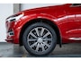 Volvo XC60 T8 Twin Engine AWD Inscription | Dealeronderhouden | 360° parkeercamera | Electrische bedienbare voorstoelen | Semi-electrische wegklapbare trekhaak | Stoelverwarming | Parkeersensoren voor + achter | Panoramadak | BLIS |