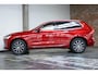 Volvo XC60 T8 Twin Engine AWD Inscription | Dealeronderhouden | 360° parkeercamera | Electrische bedienbare voorstoelen | Semi-electrische wegklapbare trekhaak | Stoelverwarming | Parkeersensoren voor + achter | Panoramadak | BLIS |