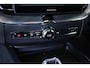 Volvo XC60 T6 Plug-in hybrid AWD Ultra Black Edition | Nieuw model! | Direct leverbaar | Adaptive cruise control | Google infotainment | luchtvering | Harman Kardon premium audio | 360° Parkeercamera | Parkeersensoren voor + achter | Stoel en stuurwiel verwarming | Electrische bedienbare voorstoelen