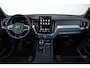 Volvo XC60 T6 Plug-in hybrid AWD Ultra Black Edition | Nieuw model! | Direct leverbaar | Adaptive cruise control | Google infotainment | luchtvering | Harman Kardon premium audio | 360° Parkeercamera | Parkeersensoren voor + achter | Stoel en stuurwiel verwarming | Electrische bedienbare voorstoelen