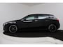 Mercedes-Benz A-klasse 160 Advantage (PARKEERSENSOREN, CRUISE CONTROL, ACHTERUITRIJCAMERA, NAVIGATIE, LEER, NL-AUTO)