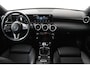 Mercedes-Benz A-klasse 160 Advantage (PARKEERSENSOREN, CRUISE CONTROL, ACHTERUITRIJCAMERA, NAVIGATIE, LEER, NL-AUTO)