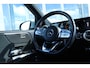 Mercedes-Benz B-klasse 250 e AMG Line | Cruise Control | Trekhaak | Stoelverwarming | Camera | Alcantara | Keyless | Navi | Carplay | Carbon | Sfeerverlichting |