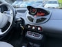 Renault Twingo 1.2-16V Collection | Airco | Elekt. Ramen | Privacy Glass | Dealer onderhouden! | APK tot 19-09-2025! | Hemelvaartsdag open op afspraak!!