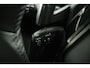 Peugeot 2008 1.2 Hybrid 145pk Allure | Navigation Pack | Keyless Entree | Climate Control | Draadloze telefoonlader |