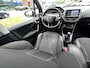 Peugeot 208 1.2 VTi Envy 5DR*Navigatie*Distributieriem VV*NAP*Cruise*Clima*Parkeersensoren*Dealer onderhouden*