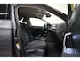 Volkswagen T-Roc 1.5 TSI R-Line * Trekhaak - Virtual - Camera - 19" - LED - ACC - Lane *