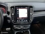 Volvo XC40 2.0 T5 AWD R-Design Intro Edition / SCHADE