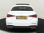 Mercedes-Benz C-klasse 300 e AMG Line Limited Panorama Dak / Nightpakket / Parkeercamera / Sfeerverlichting / Stoelverwarming / Elektr. Kofferbak /