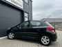 Peugeot 207 1.4 VTi Style | 5 Deurs | Cruise Control | Airco | Elec ramen | LM Velgen | NAP | APK t/m 12-2025