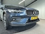 Volvo V60 Cross Country 2.0 B5 AWD Pro Automaat | Trekhaak | Leder | Memory