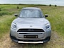 MINI Countryman Mini C Aut. Favoured Trim + Package L Harman Kardon / Panoramadak / 19" LMV / Driving Assistant