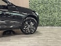Volvo XC60 T6 AWD Recharge Plus Black Edition | Trekhaak | Adaptieve Cruise Control | Stoelverwarming voor+achter | Stuurwielverwarming | 21 Inch | Full LED meesturende koplampen | Parkeercamera | Pilot Assist | BLIS Dode Hoek Detectie | Elektrische voorstoelen gehe