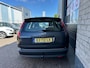 Ford Focus Wagon 1.6-16V Futura Met Jaar APK