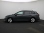 Volkswagen Golf Variant 1.5 eTSI Life Edition | Automaat | Navigatie | Adaptive cruise control |  App-Connect | Verwarmbare Voorstoelen | Parkeersensoren vóór en achter |