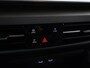 Volkswagen Golf Variant 1.5 eTSI Life Edition | Automaat | Navigatie | Adaptive cruise control |  App-Connect | Verwarmbare Voorstoelen | Parkeersensoren vóór en achter |
