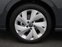 Volkswagen Golf Variant 1.5 eTSI Life Edition | Automaat | Navigatie | Adaptive cruise control |  App-Connect | Verwarmbare Voorstoelen | Parkeersensoren vóór en achter |
