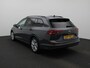 Volkswagen Golf Variant 1.5 eTSI Life Edition | Automaat | Navigatie | Adaptive cruise control |  App-Connect | Verwarmbare Voorstoelen | Parkeersensoren vóór en achter |