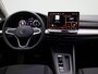 Volkswagen Golf Variant 1.5 eTSI Life Edition | Automaat | Navigatie | Adaptive cruise control |  App-Connect | Verwarmbare Voorstoelen | Parkeersensoren vóór en achter |
