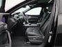 Audi Q8 e-tron Sportback 55 quattro S Edition 115 kWh l Adaptive Cruise Control l Glazen panoramadak l Bang & Olufsen Premium 3D l Elektr. voorstoelen geheugen l Omgevingscamera's l Trekhaak l Apple Carplay / Android Auto l Privacy glas l Lichtpakket ambient lighting l Adaptive air suspension sport l Stoelverwarming voor en achter l  Stoelventilatie/massage voorin l Comfortsleutel l Optiekpakket zwart plus l Alarm Klasse III l