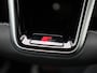 Audi Q8 e-tron Sportback 55 quattro S Edition 115 kWh l Adaptive Cruise Control l Glazen panoramadak l Bang & Olufsen Premium 3D l Elektr. voorstoelen geheugen l Omgevingscamera's l Trekhaak l Apple Carplay / Android Auto l Privacy glas l Lichtpakket ambient lighting l Adaptive air suspension sport l Stoelverwarming voor en achter l  Stoelventilatie/massage voorin l Comfortsleutel l Optiekpakket zwart plus l Alarm Klasse III l