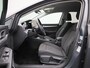 Volkswagen Golf Variant 1.5 TSI Life Edition 116 PK | Navigatie | Apple Carplay draadloos | Camera | Ruiten getint | Keyless | 17" Lichtmetalen velgen | Android Auto draadloos | Parkeersensoren | LED Koplampen |