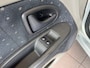 Renault Clio 1.2 Authentique ELEK. RAMEN 5 DEURS BJ 2001 !!!