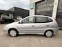 Nissan Almera Tino 1.8 Acenta