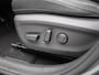 Hyundai Kona Hyundai Kona Premium 64kWh 204pk 482km WLTP [ SCHUIFDAK+LEDER+CAMERA+CARPLAY+CLIMAAT+PDC+NAVIGATIE ]