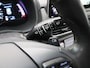 Hyundai Kona Hyundai Kona Premium 64kWh 204pk 482km WLTP [ SCHUIFDAK+LEDER+CAMERA+CARPLAY+CLIMAAT+PDC+NAVIGATIE ]