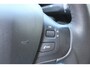 Peugeot 2008 1.2 PureTech Allure, navigatie, airco.