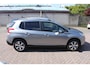 Peugeot 2008 1.2 PureTech Allure, navigatie, airco.