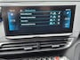 Peugeot 5008 1.2 PureTech Style | 7-Zits | Automaat | Camera | Navigatie | Climate Control | Donker Getint Glas Achter | Apple Carplay en Android Auto | All Season Banden |