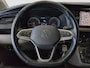 Volkswagen Transporter 2.0 TDI L2H1 Highline | Automaat! | Trekhaak | Sidebars | Parkeersensoren |